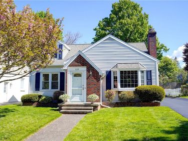 119 Woodbine Avenue, East Rochester, NY 14445