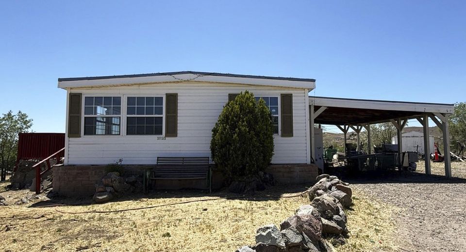 5735 Pegasus Street, Sun Valley, NV 89433 Photo