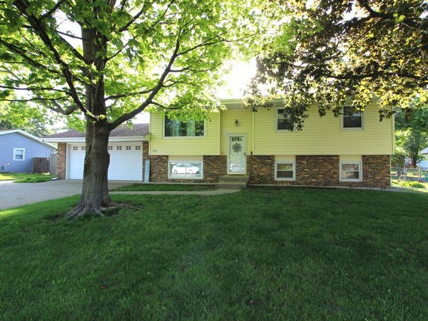 104 S Parkside Road , Normal, IL 61761