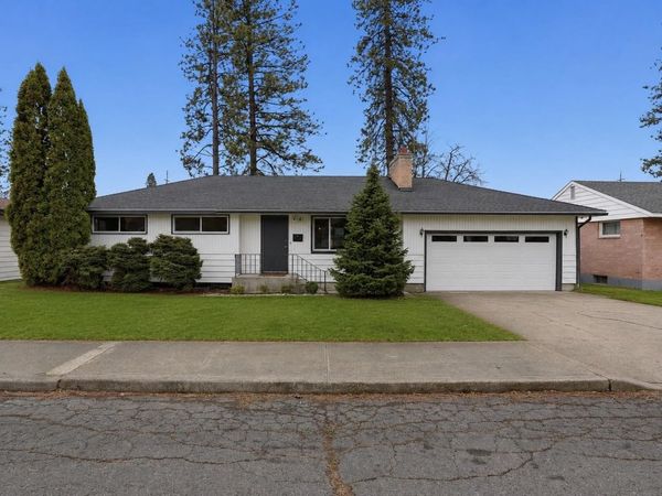 2917 ROSEWOOD Ave, Spokane, WA 99208