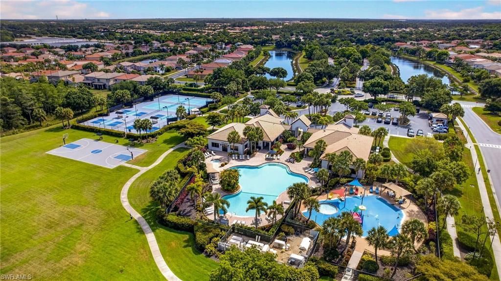 10284 Crepe Jasmine Ln, Fort Myers, FL 33913 Photo
