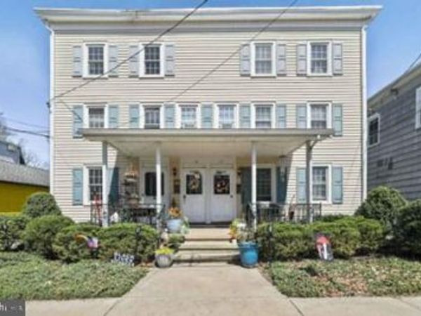 17 -19 W DELAWARE AVENUE , PENNINGTON, NJ 08534