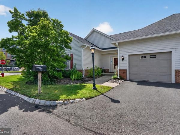 2 HEDGE ROW ROAD, PRINCETON, NJ 08540