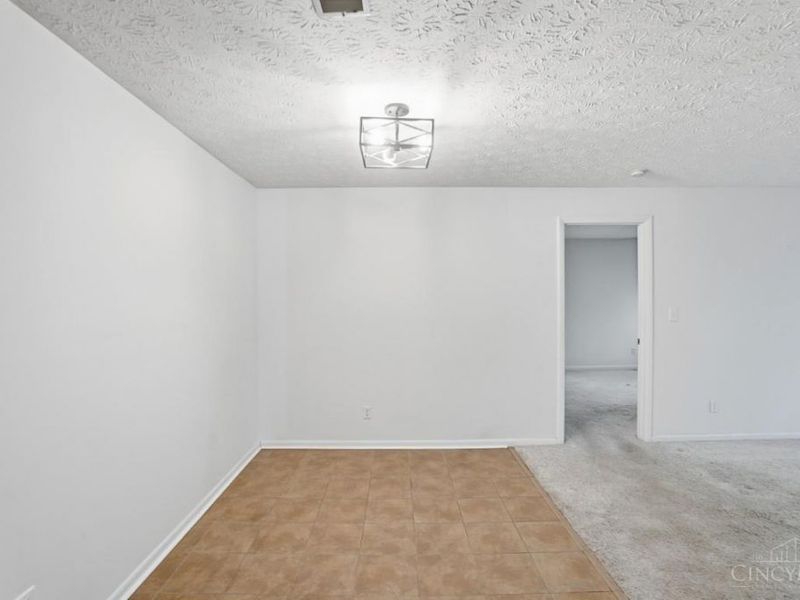 8887 Eagleview Drive, Unit 6, West Chester, OH 45069 Photo 16