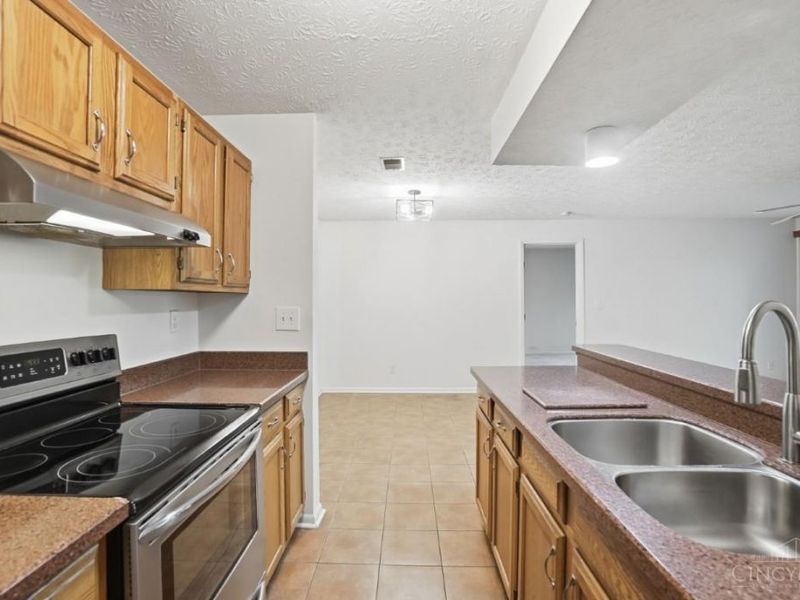 8887 Eagleview Drive, Unit 6, West Chester, OH 45069 Photo 19