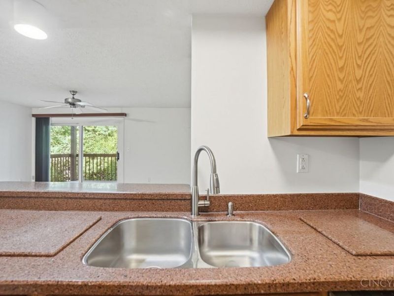 8887 Eagleview Drive, Unit 6, West Chester, OH 45069 Photo 21