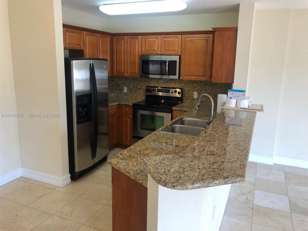 322 Madeira Ave, Unit 302, Coral Gables, FL 33134 Photo