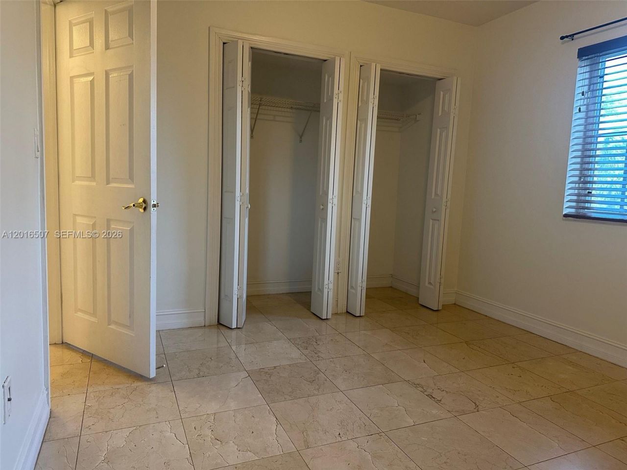 322 Madeira Ave, Unit 302, Coral Gables, FL 33134 Photo