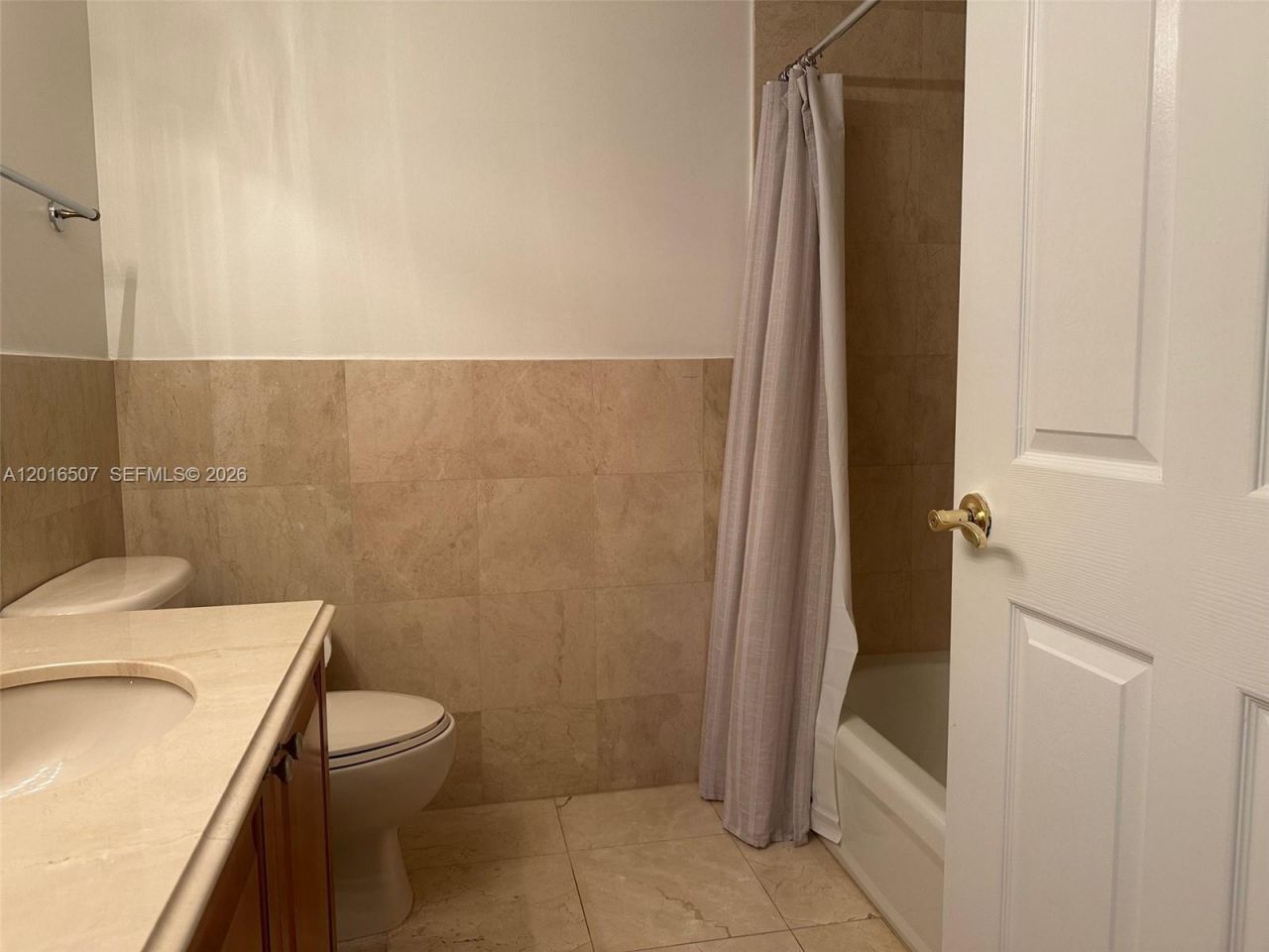 322 Madeira Ave, Unit 302, Coral Gables, FL 33134 Photo