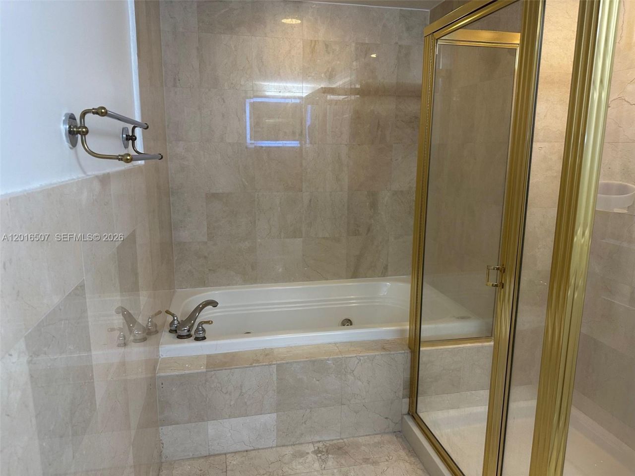 322 Madeira Ave, Unit 302, Coral Gables, FL 33134 Photo