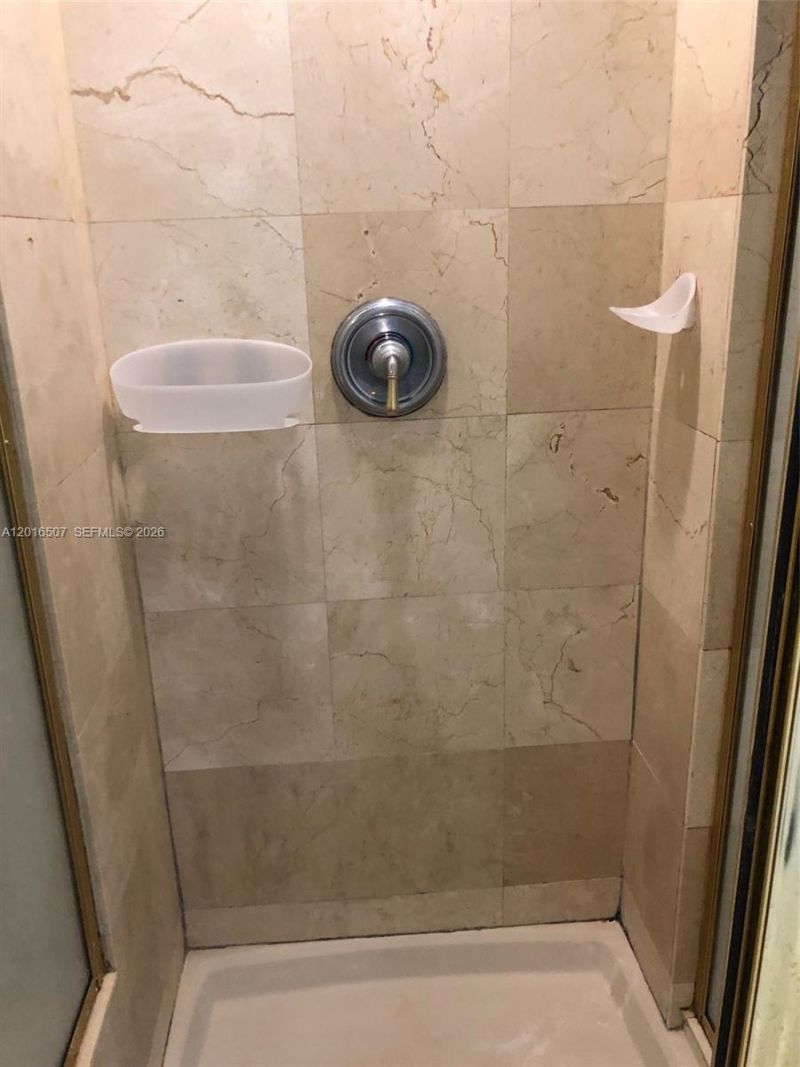 322 Madeira Ave, Unit 302, Coral Gables, FL 33134 Photo