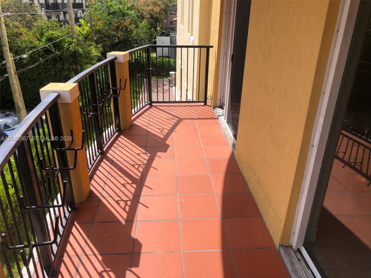 322 Madeira Ave, Unit 302, Coral Gables, FL 33134 Photo