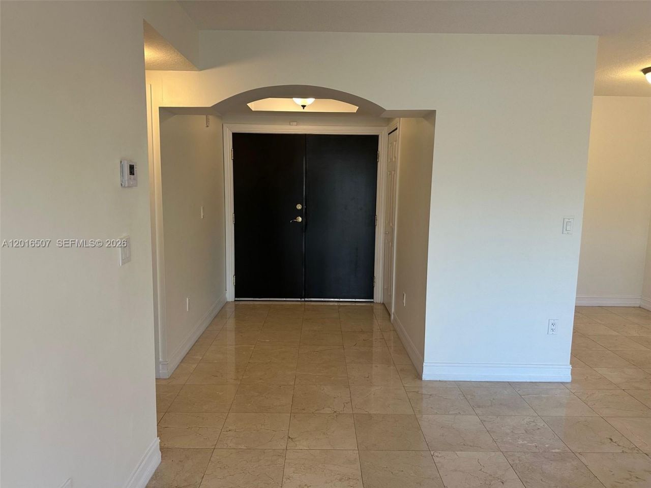 322 Madeira Ave, Unit 302, Coral Gables, FL 33134 Photo