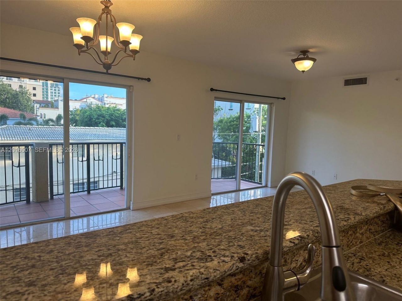 322 Madeira Ave, Unit 302, Coral Gables, FL 33134 Photo