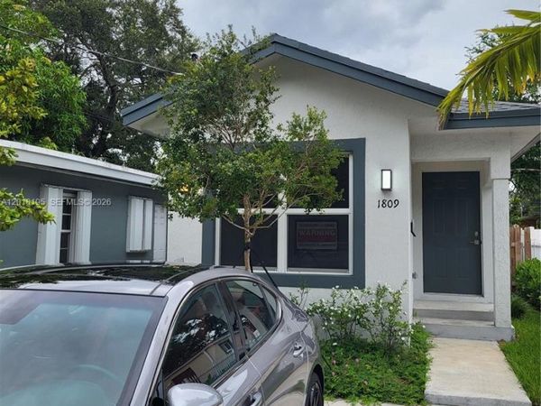 1809 NW 8th Pl , Fort Lauderdale, FL 33311