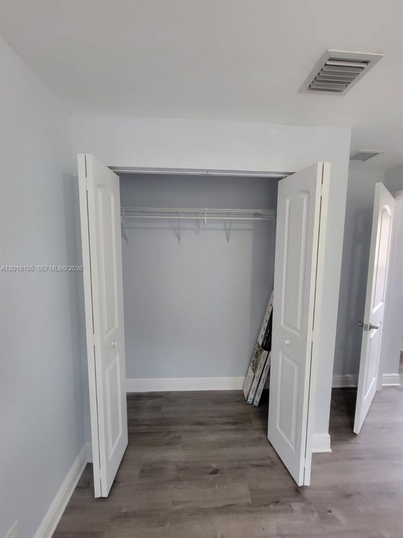 1809 NW 8th Pl , Fort Lauderdale, FL 33311 Photo