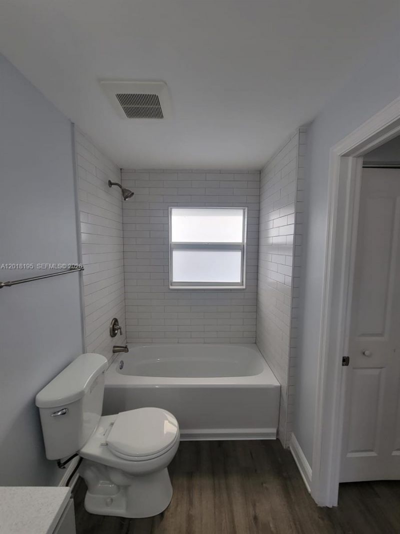 1809 NW 8th Pl , Fort Lauderdale, FL 33311 Photo