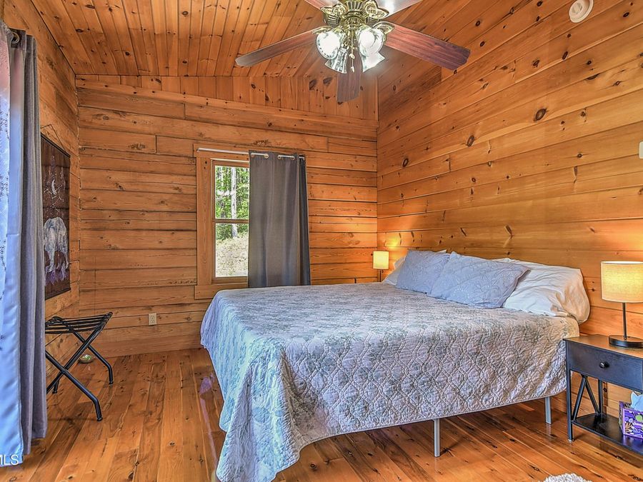Property Image 37
