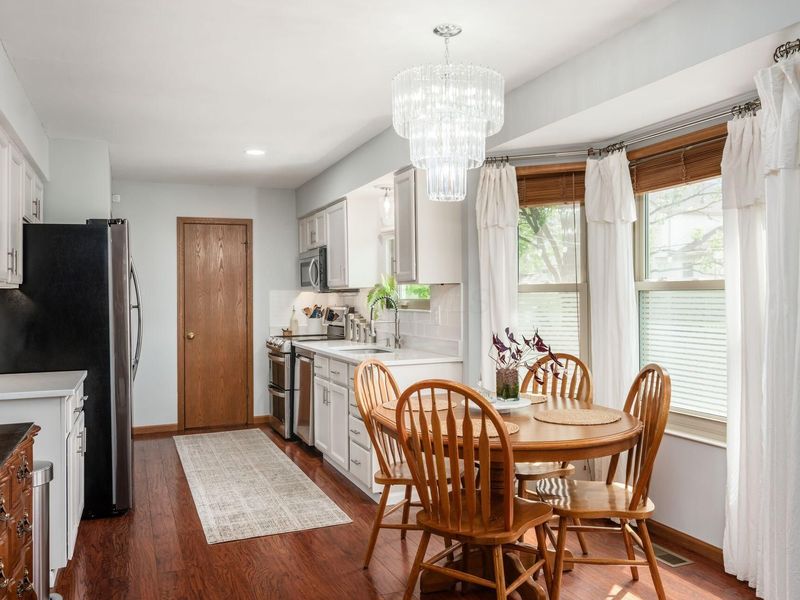 827 Bledsoe Drive, Galloway, OH 43119 Photo 7