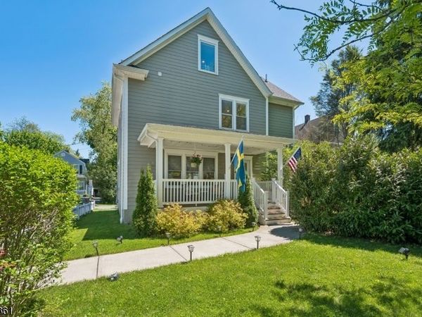 62 Ashwood Ave, Summit, NJ 07901
