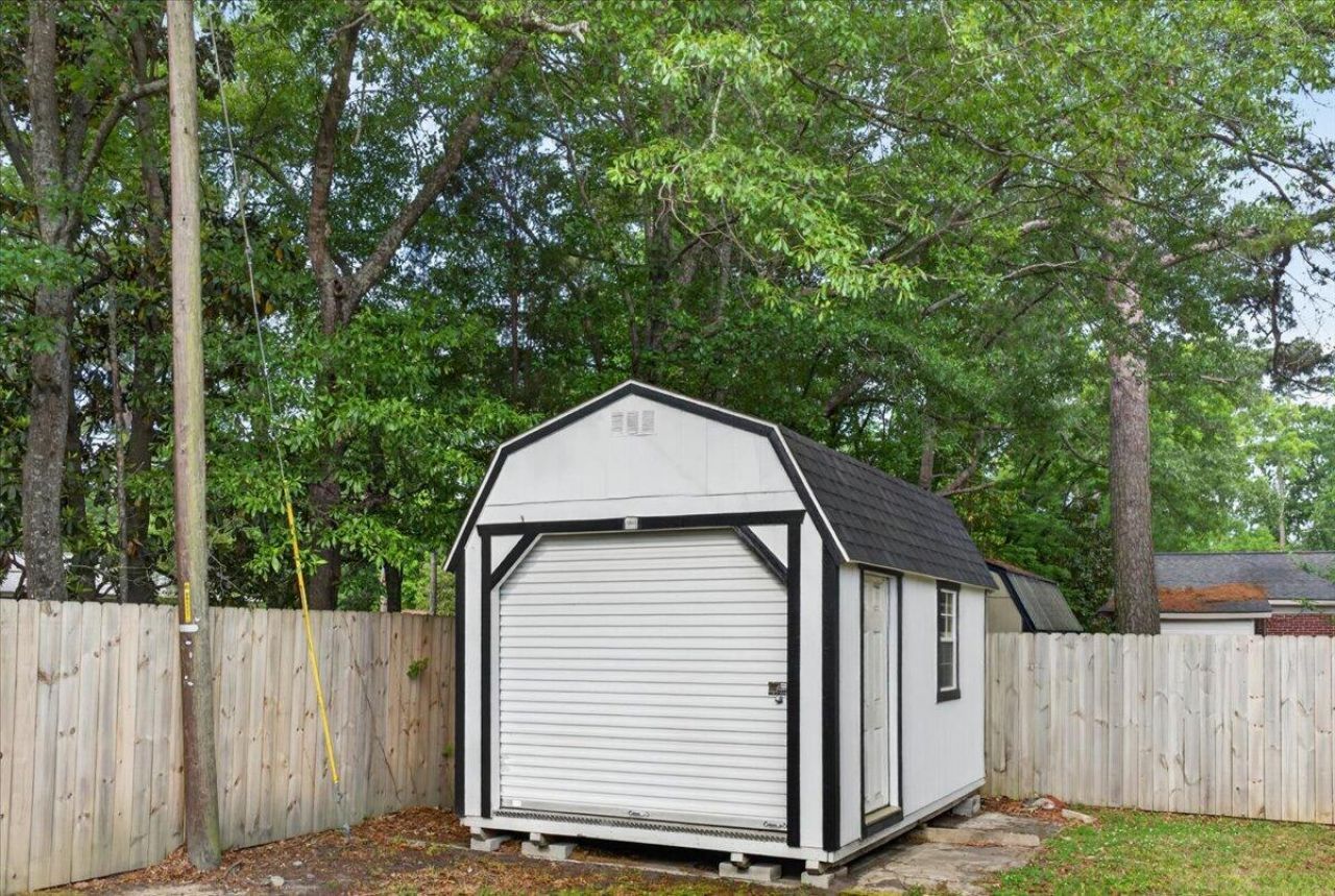 227 Jean Wells Drive Photo 31