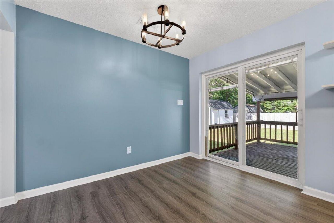 227 Jean Wells Drive Photo 8