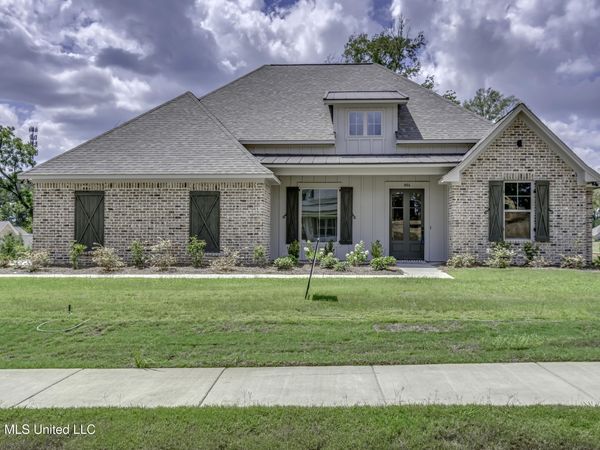 804 Albany Street, Brandon, MS 39042