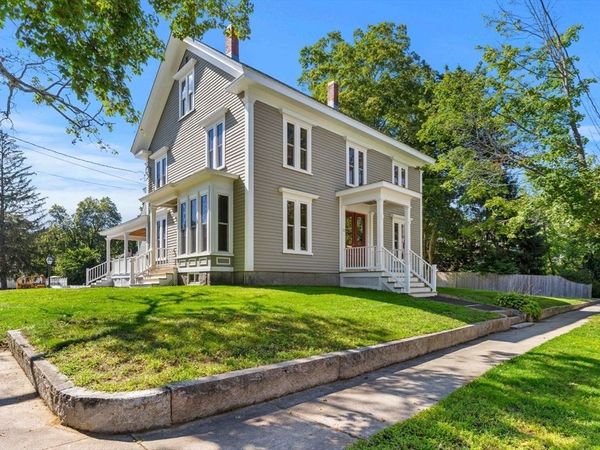 37 School Street, Merrimac, MA 01860