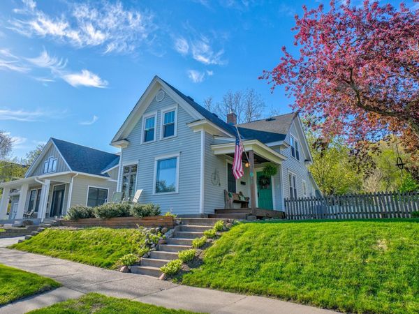 512 Locust Street , Hudson, WI 54016