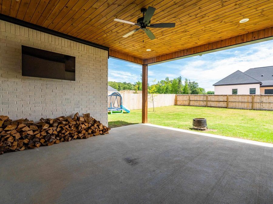 Property Image 46