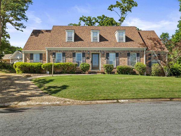 9704 Catskill Road, Little Rock, AR 72227