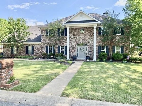 11 Riverwood Place, Maumelle, AR 72113
