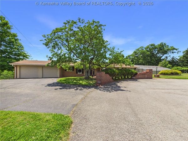 541 N Inwood Drive, Huntington, WV 25701