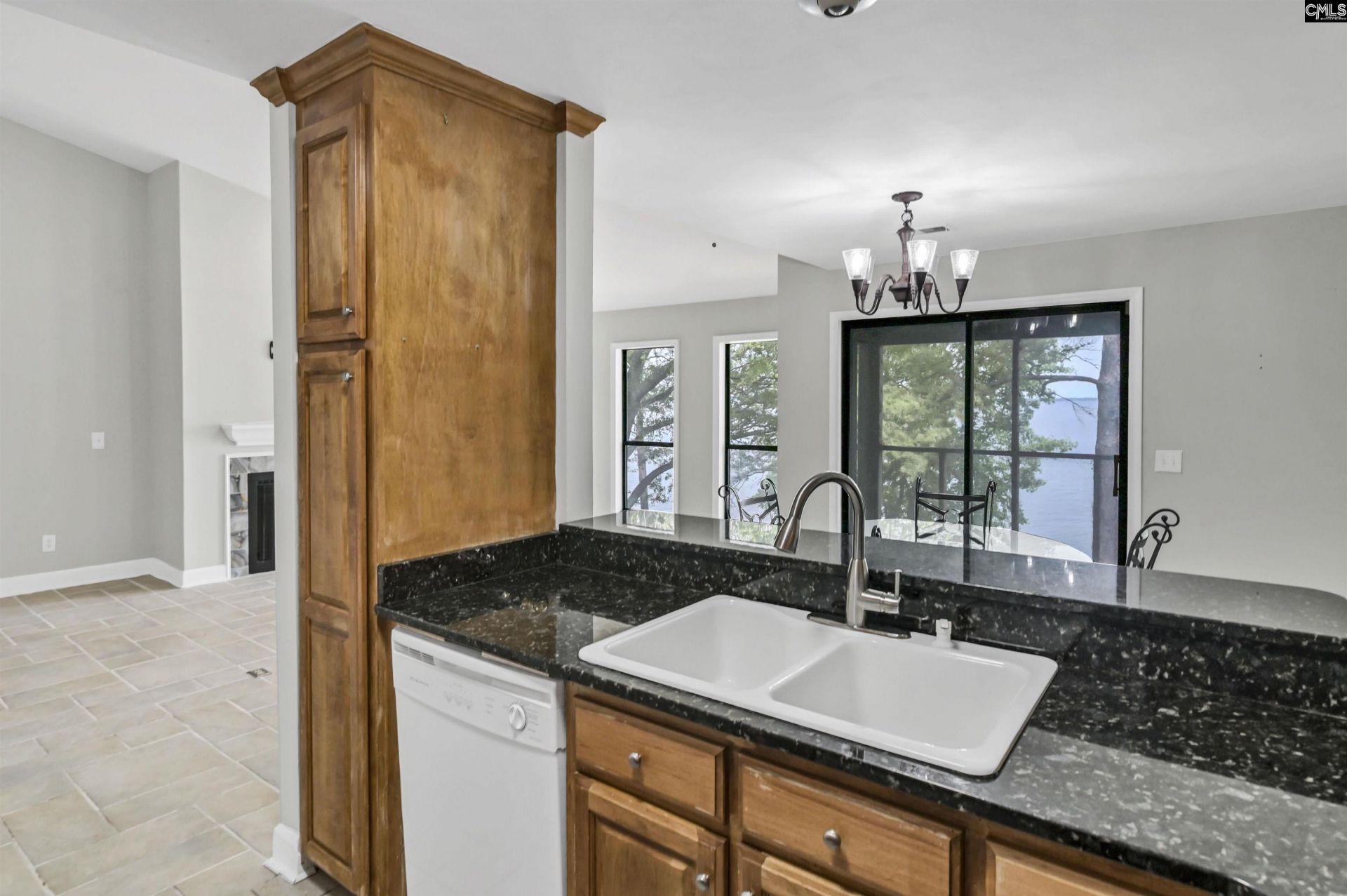 1441 Old Chapin Road  Photo 17
