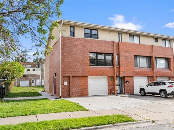 611 W 25th Place , Chicago, IL 60616