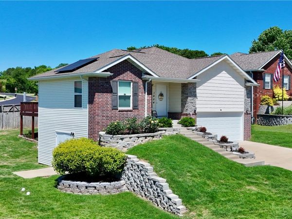 1904 Bradford , Harrison, AR 72601