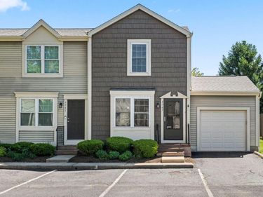 4947 Singleton Drive, Unit 13D, Hilliard, OH 43026