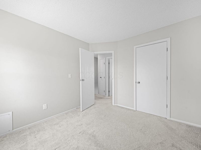 4947 Singleton Drive, Unit 13D, Hilliard, OH 43026 Photo 13