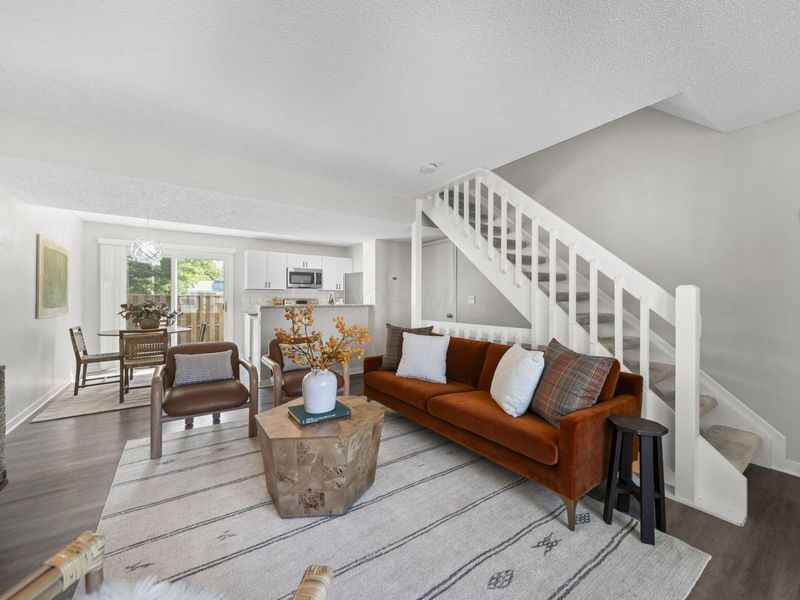 4947 Singleton Drive, Unit 13D, Hilliard, OH 43026 Photo 5