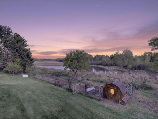W5479 County Road P, Pardeeville, WI 53954