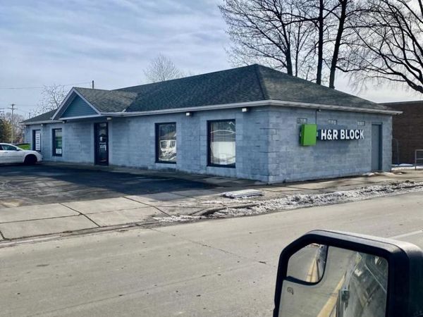 2345 Douglas AVENUE, Racine, WI 53402