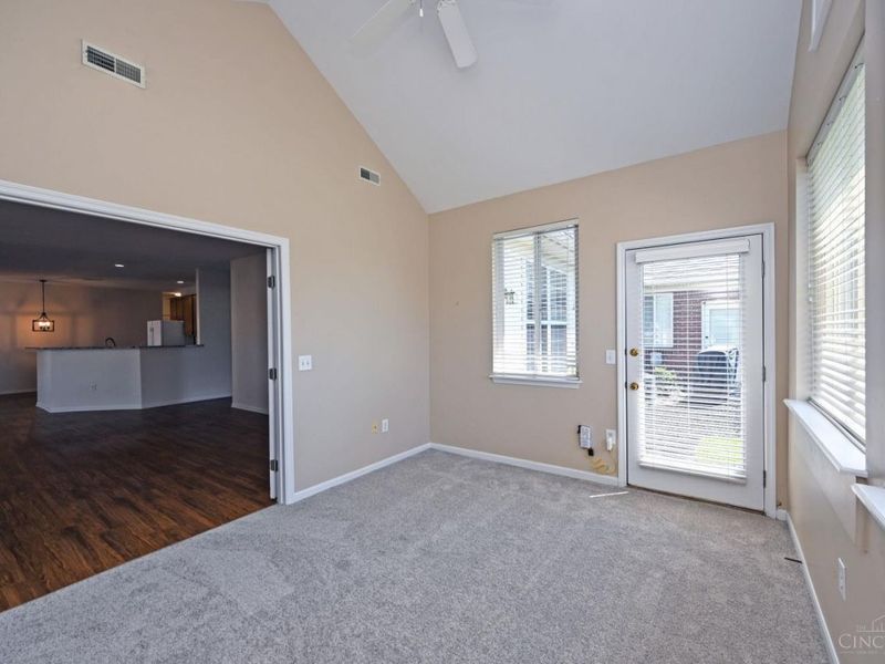 3895 Sandtrap Circle, Mason, OH 45040 Photo 11