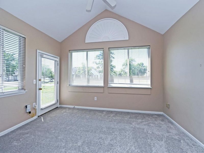 3895 Sandtrap Circle, Mason, OH 45040 Photo 9