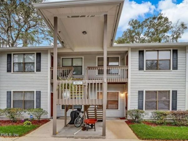 702 MEADOWBROOK Drive, Unit 11, Orange Park, FL 32073