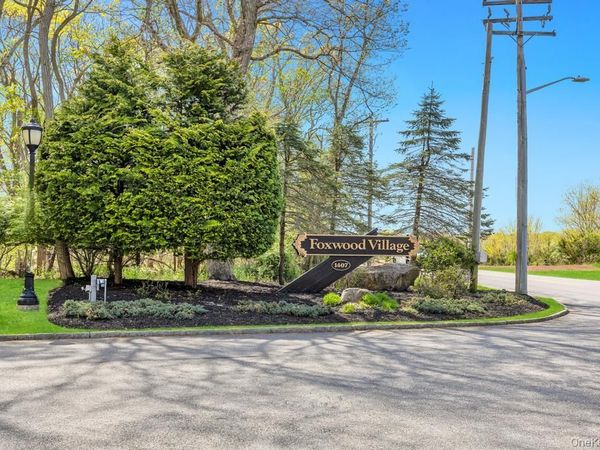 1407 Middle , Unit 45, Calverton, NY 11933