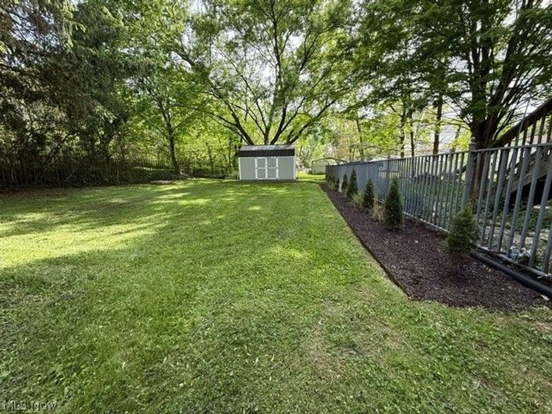 356 Garfield Street, Newton Falls, OH 44444 Photo 4