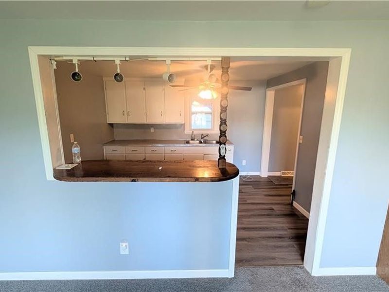 495 W Texas Avenue , Sebring, OH 44672 Photo 13