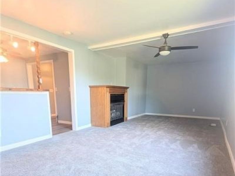 495 W Texas Avenue , Sebring, OH 44672 Photo 9