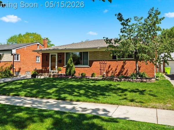 1333 Fontaine Avenue, Madison Heights, MI 48071