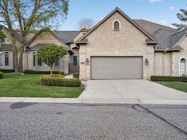 6554 Enclave Drive, Independence Twp, MI 48348